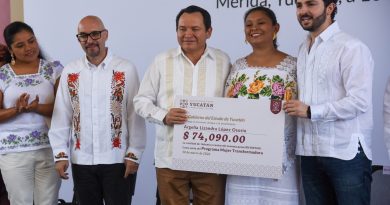 Entregan 1.7 millones de pesos en créditos para emprendedoras en Yucatán