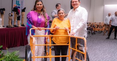 Entregan más de 300 apoyos de movilidad a población vulnerable en Yucatán