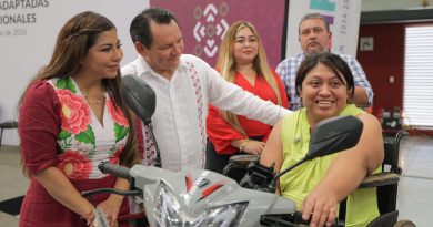 Huacho entregó apoyos de movilidad a personas con discapacidad en el sur de Yucatán