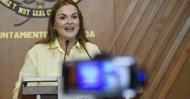 “Primero el trabajo”: Cecilia Patrón responde a inquietudes políticas en el Ayuntamiento