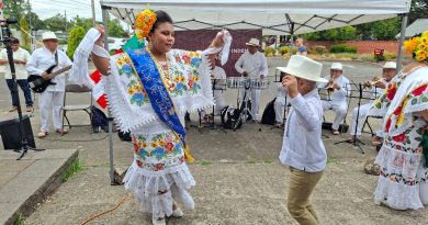 Yucatecos en EU reciben actas de doble nacionalidad