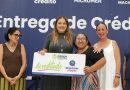 Cecilia Patrón entrega 108 créditos a emprendedores y mujeres de Mérida